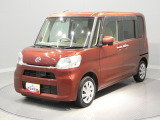 【安心のサポート機能】専用リモコンとスロープを備え、力を使わずに乗車できます。ご家族のお出かけに寄り添う、これから一緒に思い出を作れる相棒です。