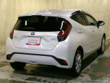 アクア  1.5 Z E-Four 4WD