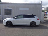 カローラツーリング 1.8 ハイブリッド W×B E-Four 4WD 