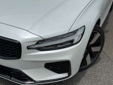 LEDヘッドランプは北欧神話にちなんだトールハンマーデザインを採用 デイライト機能付きのヘッドライトは新世代ボルボのアイコンです