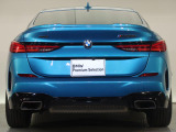 BMWのお車は、走行の安定性とコーナリングの良さを追求し、思い通りにハンドルの操作可能です。試乗車もご用意しておりますので、ぜひ&ldquo;駆け抜ける歓びをご体感ください!