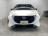 このフロントマスクは個性もいっぱい 人気の車です。