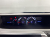 【スピードメーター】メーターがシンプルで見やすく運転しやすいですね!