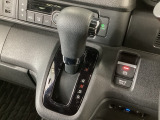 当店での販売車両は、車検整備はもちろん、車検残ありの車両でも点検整備をしっかり終わらせてからお客様へ引き渡し致しますので、安心してご購入いただけます♪