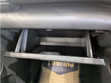 グローブボックスの収納もバッチリ