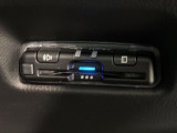 いまや快適なカーライフに欠かせないETCが付いています。