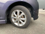日産純正アルミホイールになります。