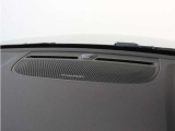 【harman/kardon】世界のオーディオファン垂涎のプレミアムサウンドシステムを搭載。原音に近い音場空間を忠実に再現。乗る人すべてに最良の音響体験を提供します。