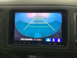 バックも安心のバックカメラ付いています。バックカメラがあると、いつでも安全にバックできますね。死角も減ります。
