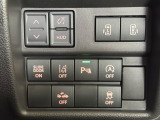 【両側パワースライドドア】両側が電動スライドドアになっております。狭い駐車場でのお子様の乗り降りの時などに安心です!