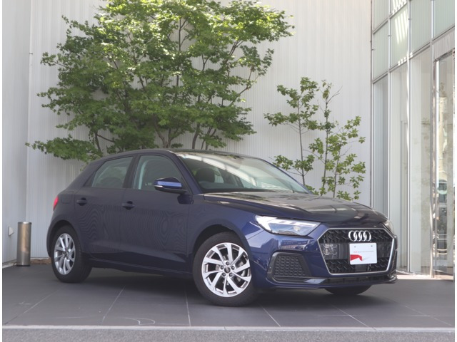 A1スポーツバック25 TFSI アドバンスド