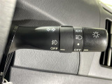 【オートライト(AUTO)】外の明るさをシステムが感知して、自動でヘッドライトが点灯します!ヘッドライトをつけ忘れを防ぐ便利機能です。