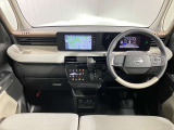 運転席の見晴らしのよさで右折時に気になる斜め方向も良く見えるので安心して運転できます