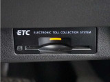 ◆ETC◆有料道路を利用する際にスムースに通過でき、わずらわしい料金支払いから開放されます!今や無いと不便に感じるほど必需品の装備ですね♪