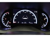 マルチインフォメーションディスプレイ付きのメーターです!エコ運転へ導く多彩な情報を表示してくれます。