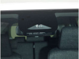 TOYOTA SAFETY SENSEは道路状況、車両状態、天候状態及びドライバーの操作状況などによっては、作動しない場所があります。