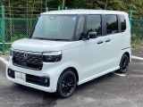 この度は、当店のお車をご覧いただきまして誠にありがとうございます。当店では全国販売・納車も行っております。県によって陸送費用は異なりますのでお気軽にお問い合わせください。