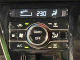 車内空調は&rdquo;AUTOエアコン&rdquo;にお任せ。運転に集中出来ますよ!