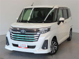 両側パワースライドドア付きだから、狭い駐車スペースなどでの 乗り降りラクラク!小さなお子さまのいるご家庭には嬉しい装備。