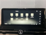コネクテッドナビゲーションです♪目的地まで案内するナビゲーション機能の他にAPPLE CarPlayも搭載♪フルセグ画質で楽しめるTVやBluetooth 多彩な機能が満載で運転を快適にサポートしてくれます☆