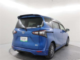 買ってからも安心!トヨタ認定中古車には1年間走行距離無制限の「ロングラン保証」がついています。年式は問わず、全国約5,000ヶ所のトヨタのお店で保証修理を受けることができます。