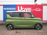グリーンとパールホワイトのツートンカラーです♪