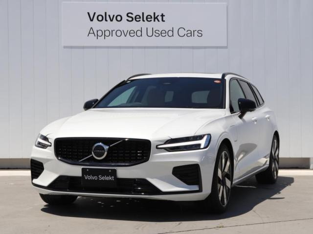 V60 ウルトラ T6 AWD プラグインハイブリッド 4WD