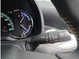 【車屋】として、長く車業界に従事した経験豊富なスタッフが多数在籍しております。