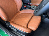 MINI自動車保険をご存知でしょか?万が一の事故の際、当社とMINI保険を引受している国内大手損保会社と連携して迅速に対応いたします。長期保険もお取り扱いしております。是非お話させてください。
