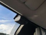 【日産純正 車内撮影用カメラ付きドライブレコーダー装着車】 映像/音声の記録はもちろん、映像再生時に走行軌跡や車速のわかるGPS搭載。事故時の客観的な検証に役立ちます