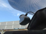 もし事故を起こしてしまったら・・運転中の映像と音を記録するドライブレコーダーです!万が一の備えに☆ドライブの思い出に☆