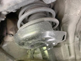 お車を安心してお乗りいただく為には、足回りの定期点検が欠かせません。サービスサポート(有償保証)では無料点検もご提供しており、安心のカーライフをお過ごしいただけるサポート体制が整っています。