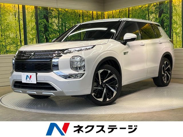 アウトランダー PHEV 2.4 P 4WD