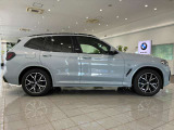 X3  xドライブ30e Mスポーツ 4WD