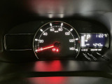 夜間も明るい自発光式メータ-です!