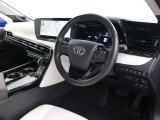 運転席廻りです。