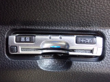 ■【ETC車載器】が装備されています。セットアップをしてお渡しとなり、ETCカードを差し込むだけで高速道路の利用が可能です。