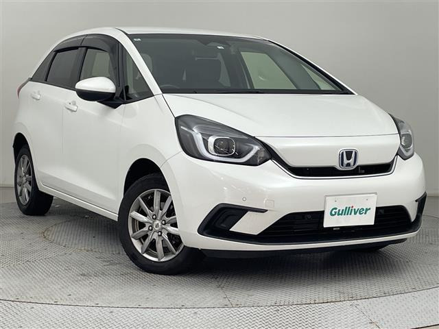 フィット 1.5 e:HEV ホーム 4WD 修復歴無し