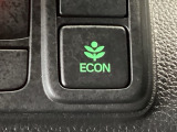 ★ECONスイッチ★ エコドライブを加速しよう!スイッチをONにすると、運転の仕方によるロスを抑え込み燃費をよくするようクルマが頑張ります(*^ー^*)燃費向上にチャレンジ♪
