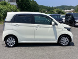 【セキュリティアラーム】車両の盗難や不正侵入を防止するための警告装置が付いています。警告音やハザードランプの点滅で周囲に異常を知らせてくれます