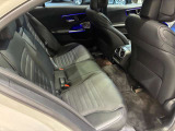 車両は屋内展示しておりますので天候に関係なくごゆっくりコンディションご確認頂けます。車両を倉庫へ保管している場合が御座いますのでご来店前に在庫確認頂けると幸いです。TEL072-784-8800