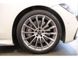 お気軽にお問い合わせください。Tel:075-325-0440 Mobile:070-2313-8676  中古車担当:時女まで