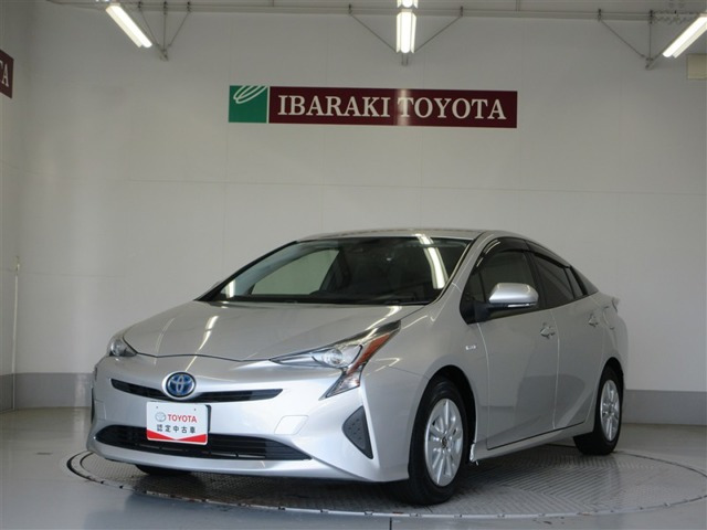 プリウス 1.8 S 