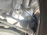 お車を安心してお乗りいただく為には、足回りの定期点検が欠かせません。サービスサポート(有償保証)では無料点検もご提供しており、安心のカーライフをお過ごしいただけるサポート体制が整っています。