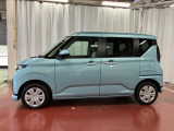 【スマートアシスト搭載車】 衝突回避支援ブレーキ機能(対車両・歩行者)、衝突警報機能(対車両・対歩行者)、誤発信抑制制御機能などの機能で安全な運転をサポートします。