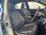 車を運転する際には運転席の存在は欠かせません。しっかりチェックしたいポイントですね。