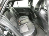 ゆとりある広々とした車内空間は、ドライブを始め買い物やレジャーなど、幅広く活躍します。一人でもみんなとでもお出かけを楽しみましょう!