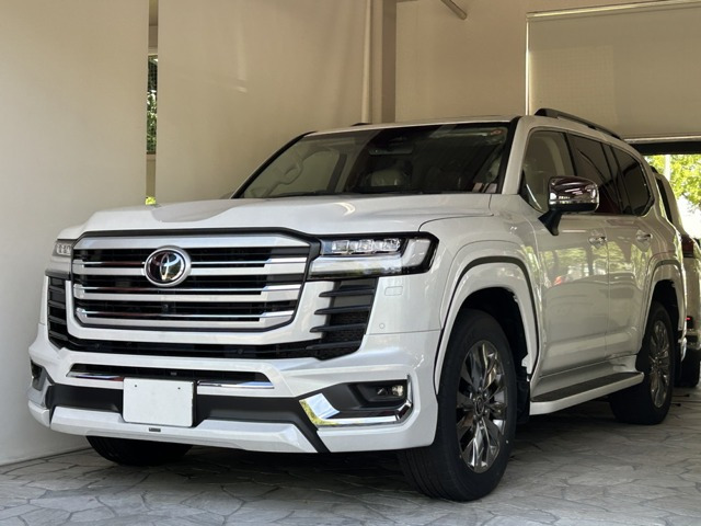 ランドクルーザー300 3.5 ZX 4WD 登録済未使用車 モデリスタエアロ