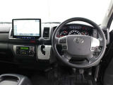 運転席廻りです。