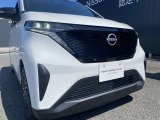 ヘッドライトはLEDです。